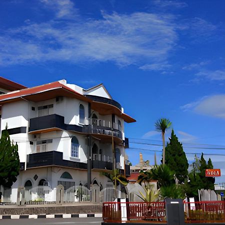 Hotel Asia בוקיטינגי מראה חיצוני תמונה