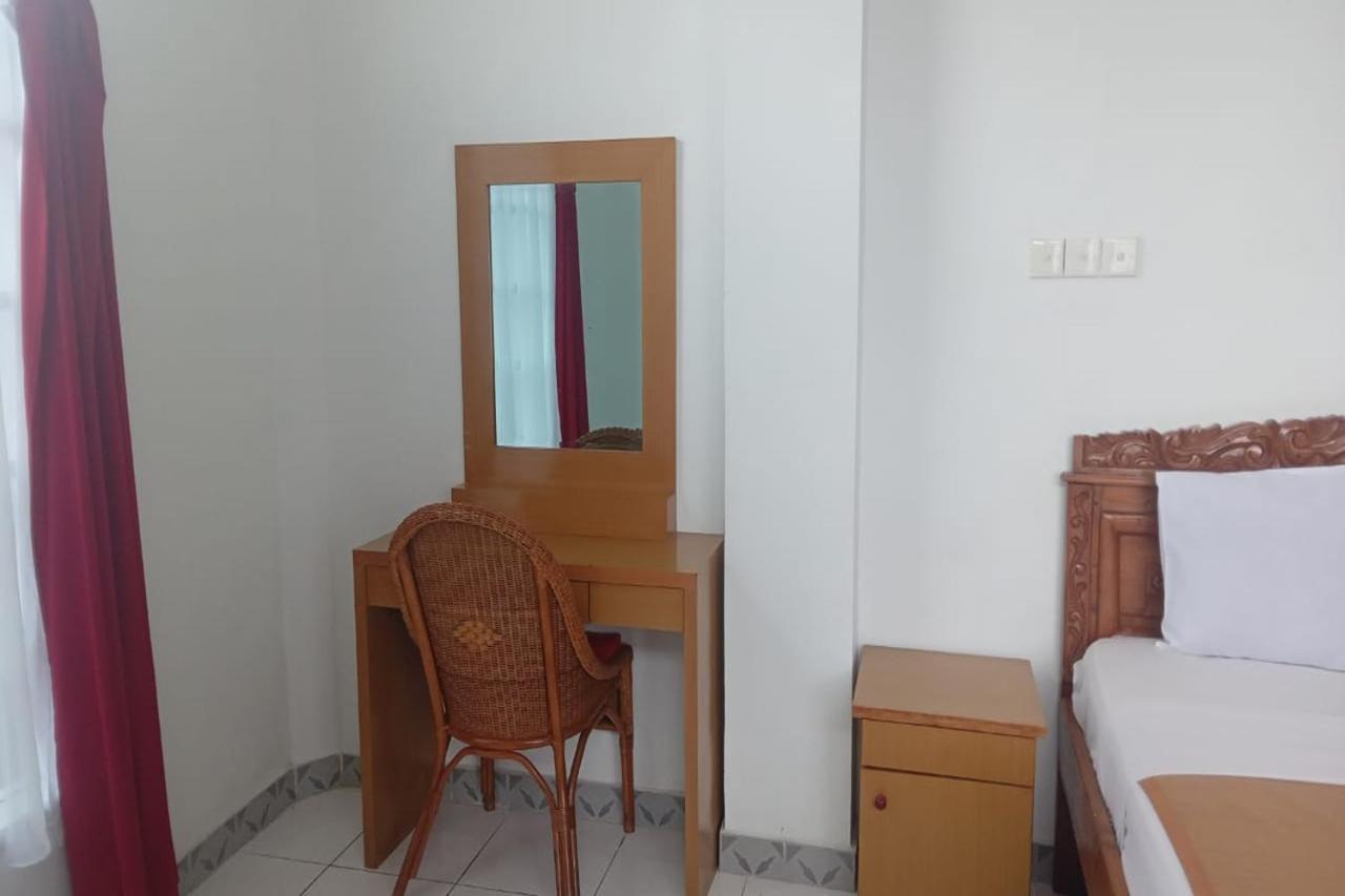 Hotel Asia בוקיטינגי מראה חיצוני תמונה