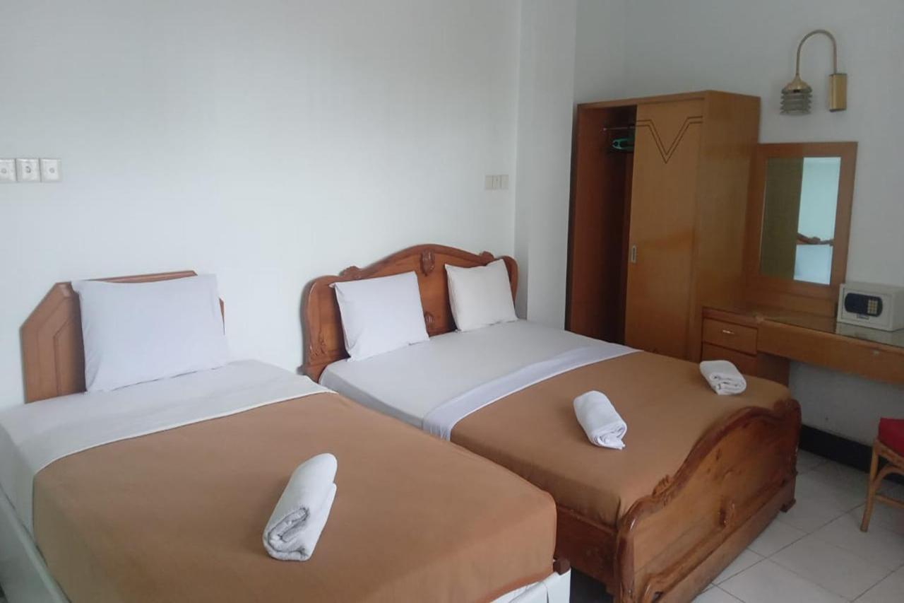 Hotel Asia בוקיטינגי מראה חיצוני תמונה