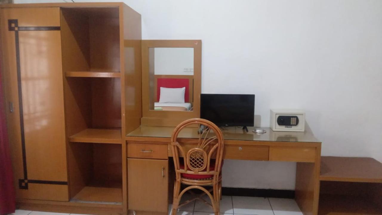 Hotel Asia בוקיטינגי מראה חיצוני תמונה